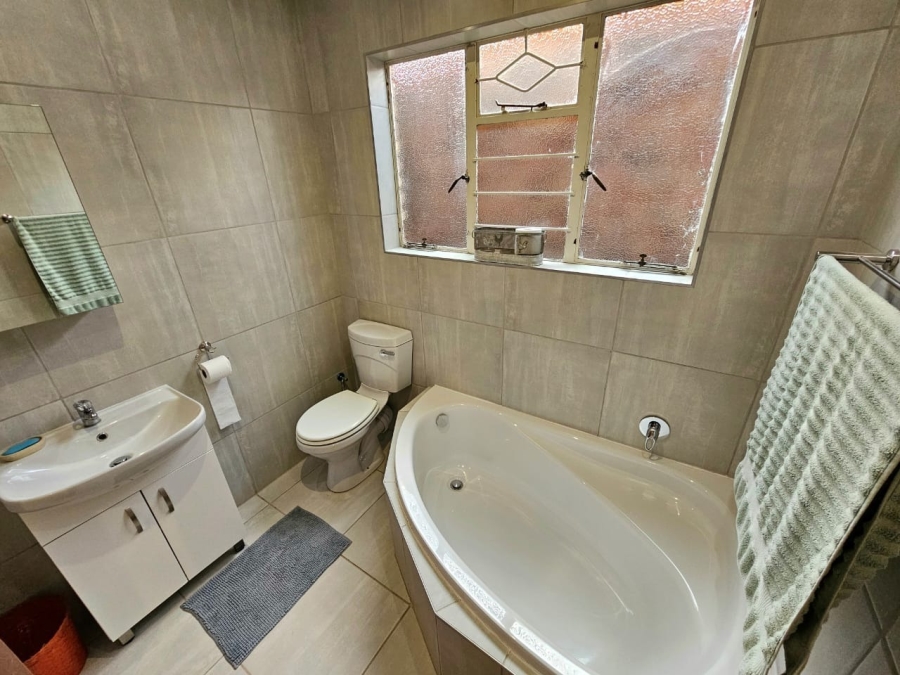 3 Bedroom Property for Sale in Miederpark North West